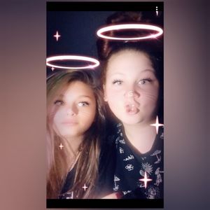 Meet your Posher, Carrie